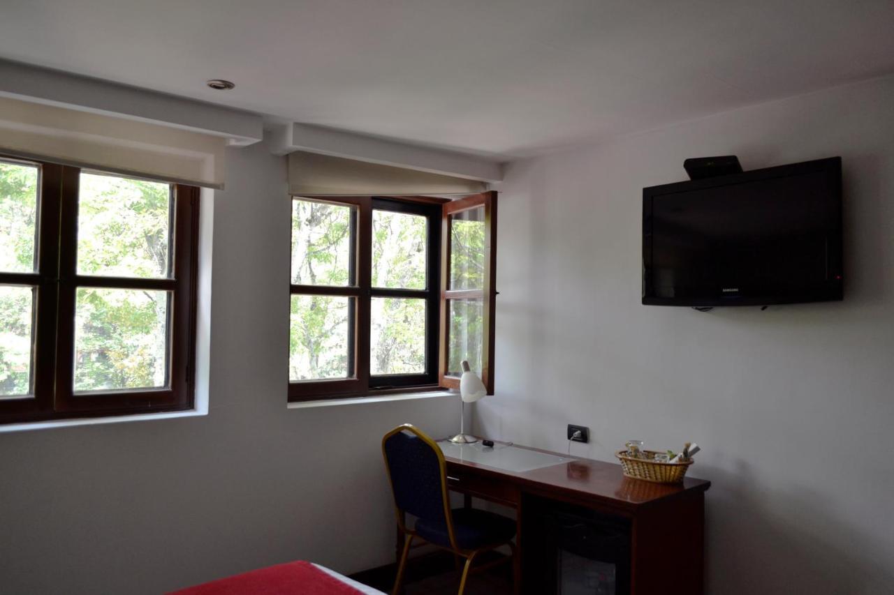 Hotel Virrey Park Богота Екстериор снимка
